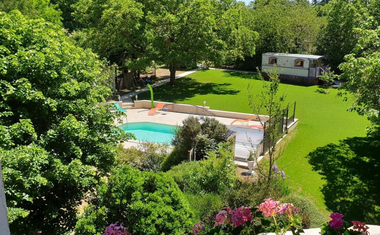 La Pouillyzotte Bed & Breakfast エクステリア 写真